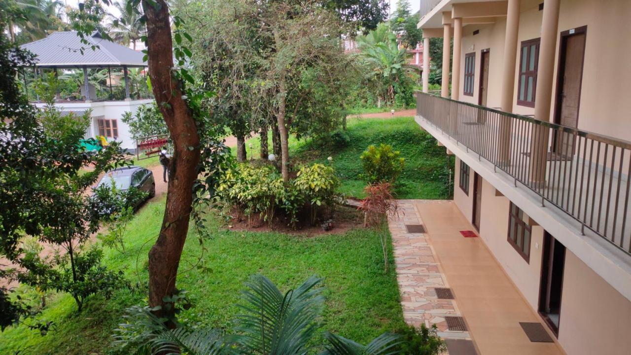 Gooseberry Family Retreats - Wayanad By Karapuzha Resorts Meenangadi 외부 사진
